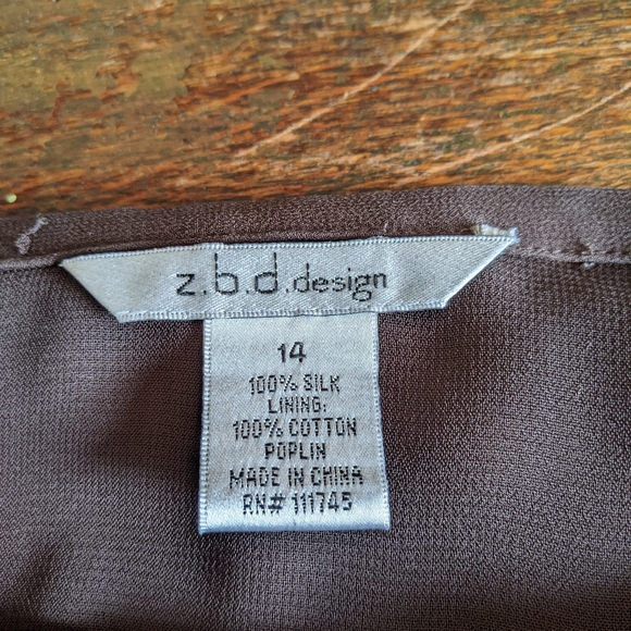 Z.B.D design skirt - Picture 7 of 7